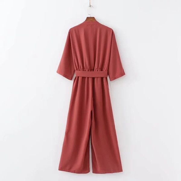 Salopeta de dama cu centura in talie in rosu