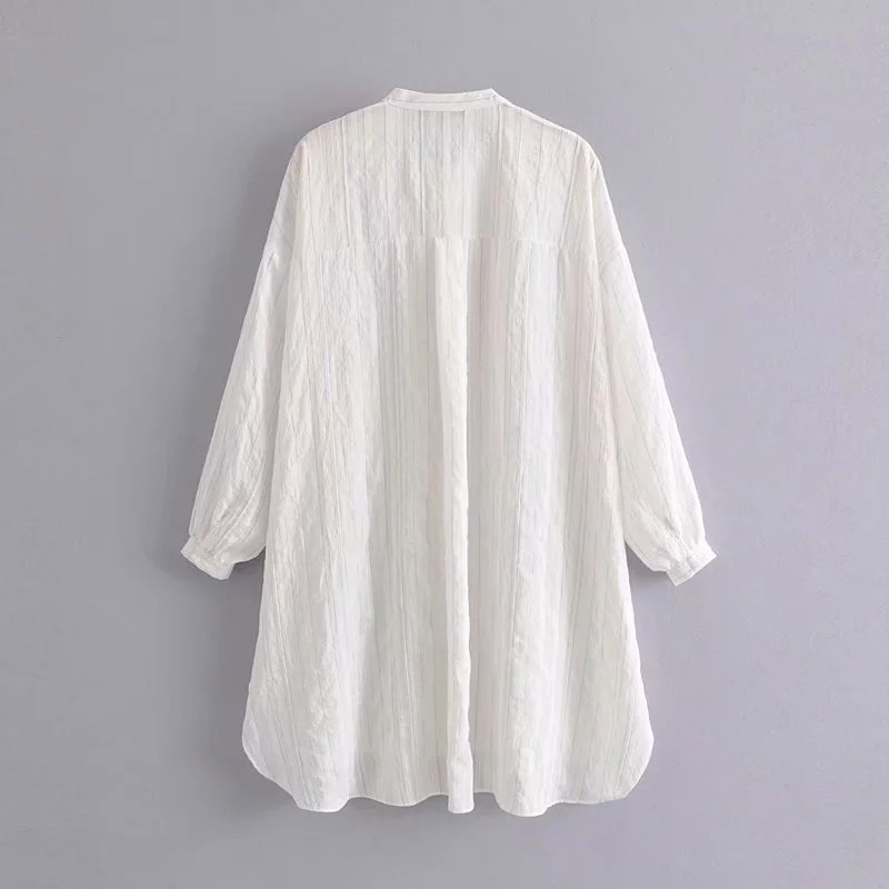 Cămașă casual de damă - model larg de culoare albă