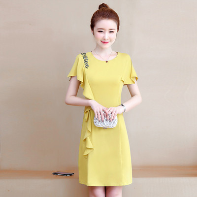 Modern női ruha két színben díszítő kövekkel