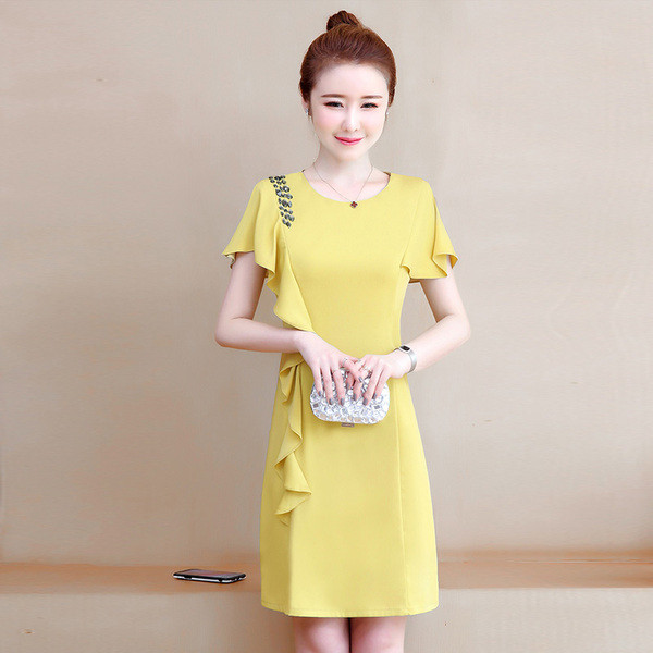 Modern női ruha két színben díszítő kövekkel