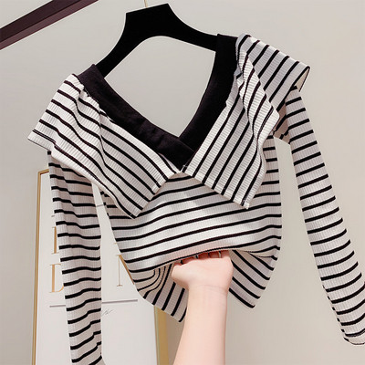 Bluză de damă actuală cu decolteu în V