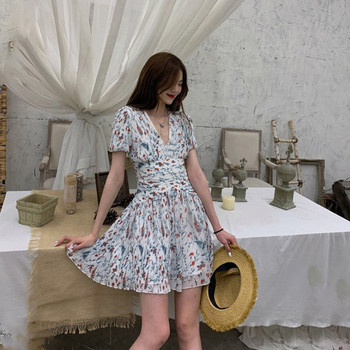 Női modern rövid ruha virágmintával