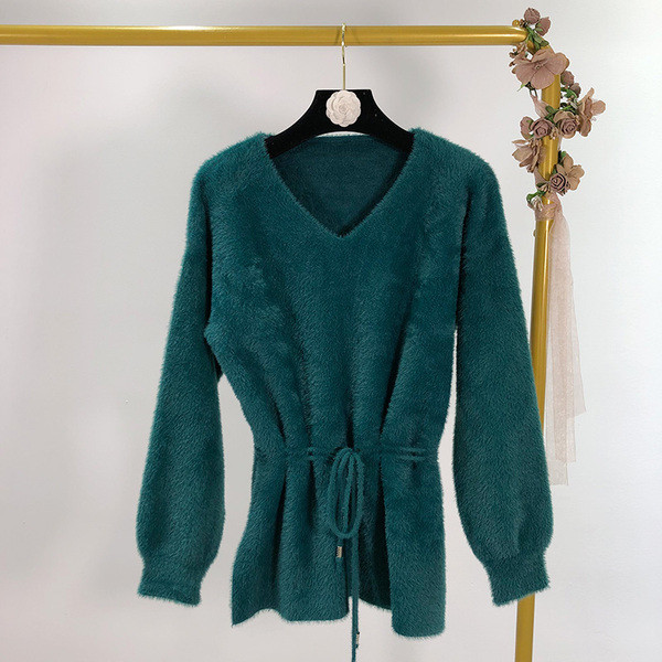 Női pulóver derékkötővel, négy színben