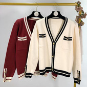 Cardigan de dama din tricotat subtire cu nasturi