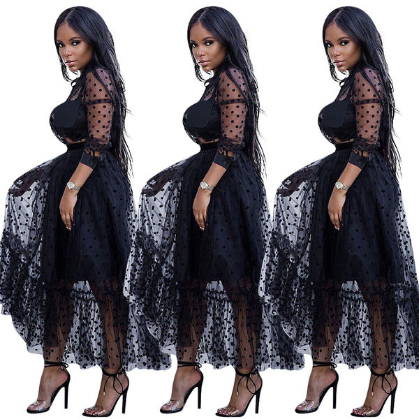 Rochie elegantă de damă cu mâneci lungi în alb și negru