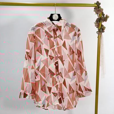 Cămașă de damă cu guler clasic în roz și albastru și model cu model