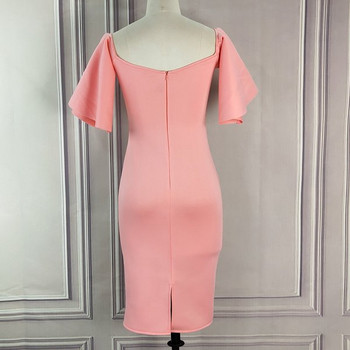 Rochie elegantă de damă, cu mâneci largi și umerii goi, în culoarea roz