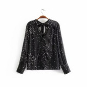 Modern női blúz fekete szalaggal