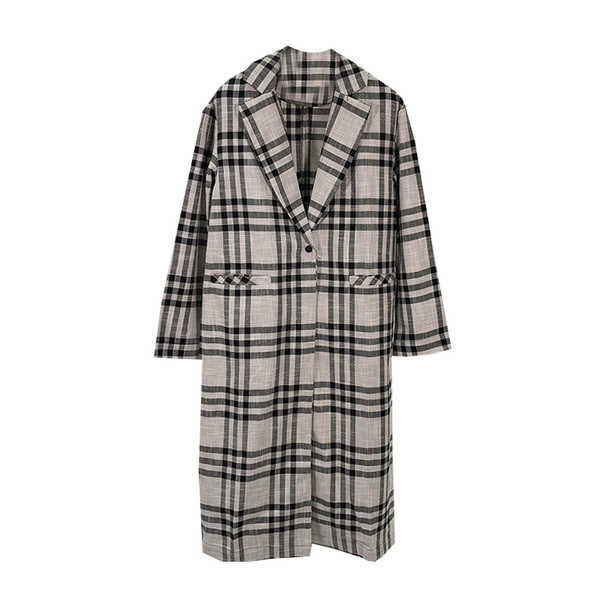 Hosszú kockás női kabát