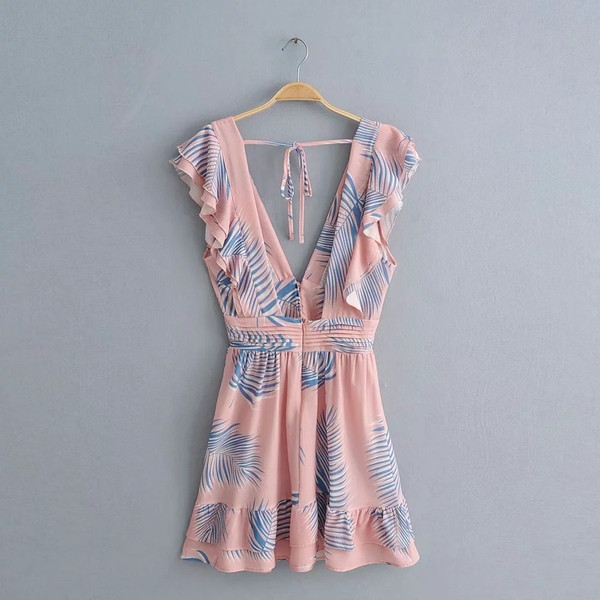 Rózsaszín virágos motívumú női ruha