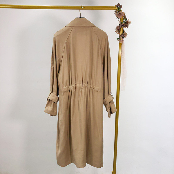 Jachetă subțire de primăvară-toamnă de culoare maro