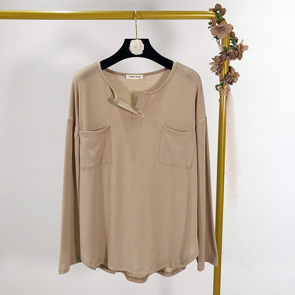 Lezser széles blúz zsebbel - három színben