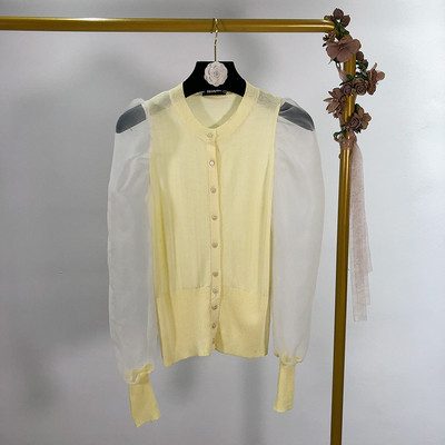 Cardigan de damă din tricot subțire și mâneci sigilate