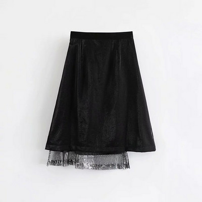 Stílusos, fényes hatású női szoknya fekete színben