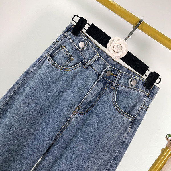 Női farmer széles modell kék színben