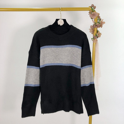 Női pulóver ovális nyakkivágással, három színben