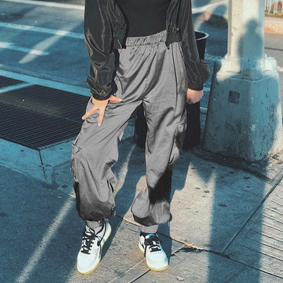 Дамски модерен панталон в сив цвят с еластична талия