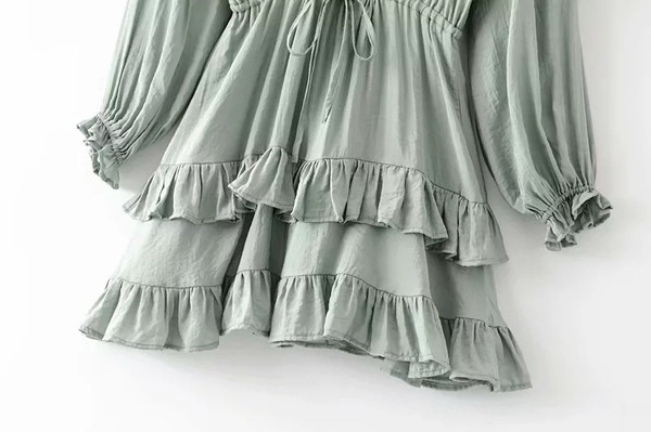 Zöld színű, hosszú ujjú női ruha