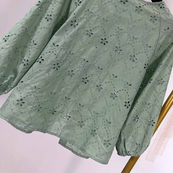 Bluza de dama de culoare verde cu broderie