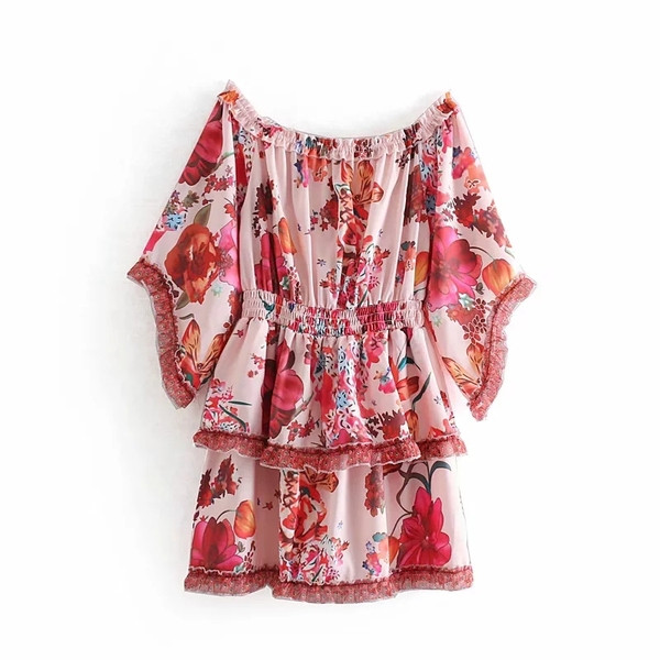 Női ruha elasztikus derékkal, virágmintával