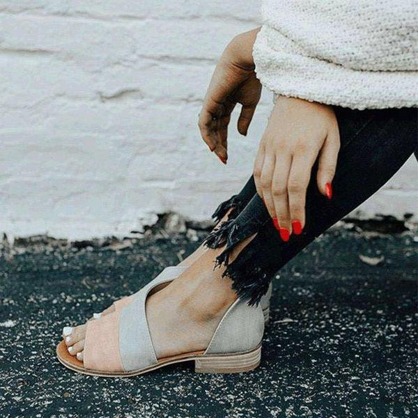 Lapos talpú, modern női szandál több színben