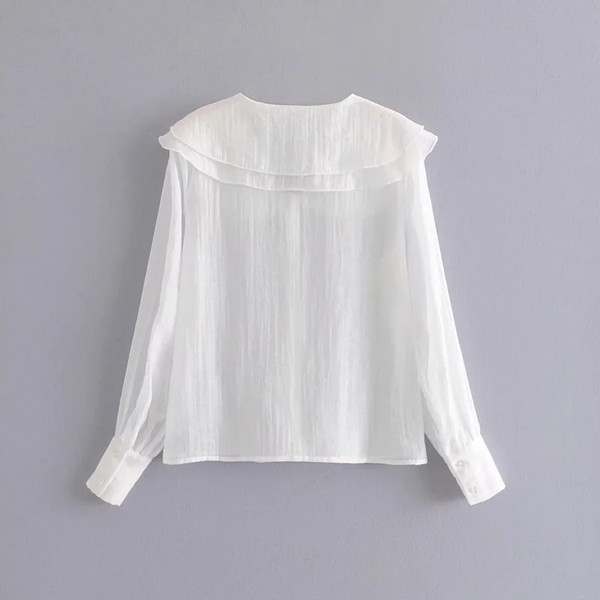 Bluză de damă cu mânecă lungă, albă