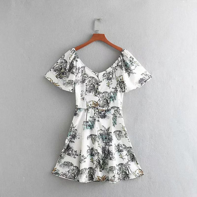 Rochie de dama cu maneca scurta si aplicatie