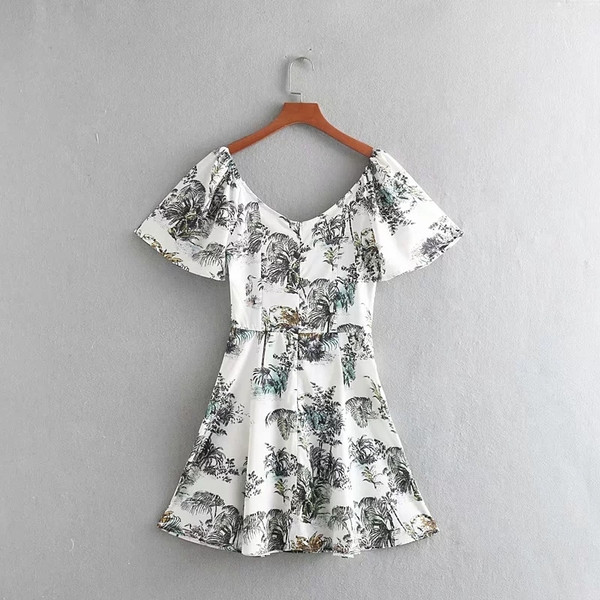 Rochie de dama cu maneca scurta si aplicatie