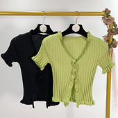 Vékony kötésből készült rövid női blúz, két színben