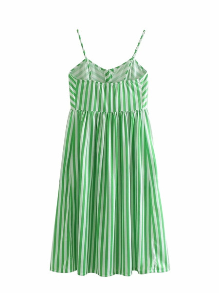 Női csíkos ruha vékony pántokkal és zsebekkel, zöld színben