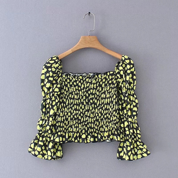 Bluză de damă colorată cu mâneci lungi