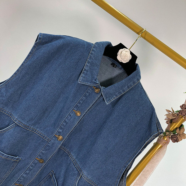 Vesta lata din denim cu nasturi si buzunare