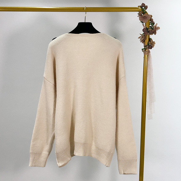 Pulover de dama cu decolteu in V si maneci lungi in trei culori