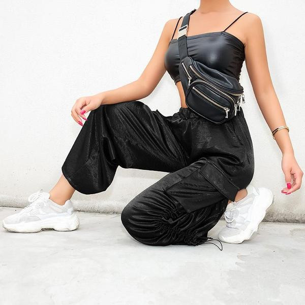 Pantaloni moderni de dama in negru - model lat