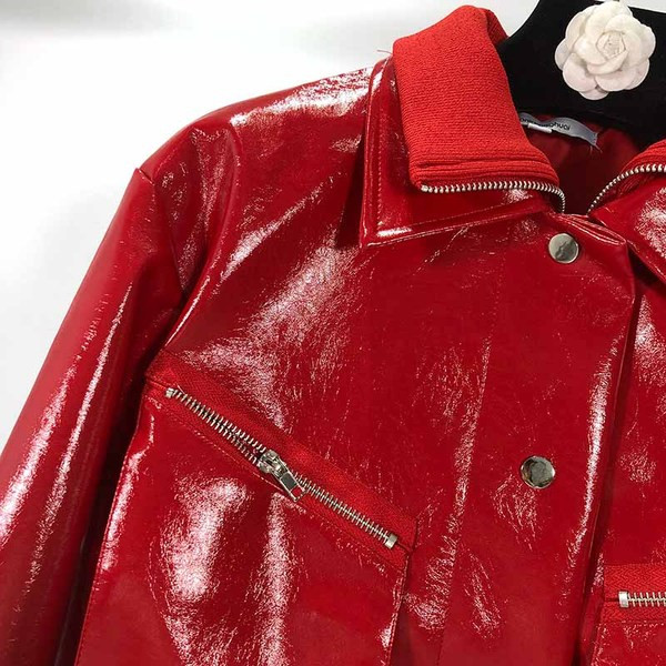 Дамско късо яке от еко кожа в червен цвят