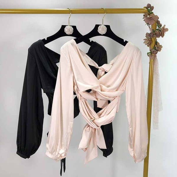 Bluză de damă modernă cu spatele gol în două culori