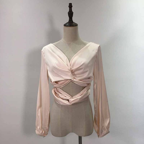 Bluză de damă modernă cu spatele gol în două culori