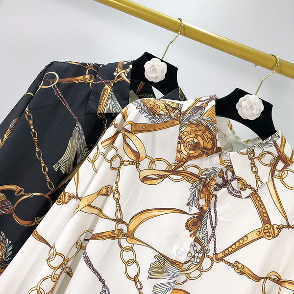 Cămașă de damă în alb și negru cu model