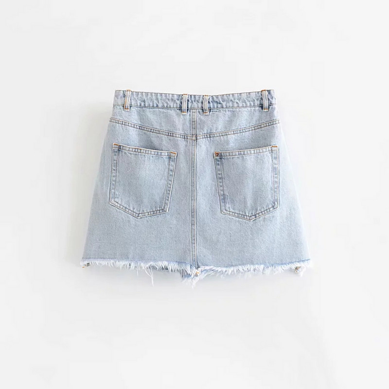 Fusta de dama din denim cu nasturi de culoare deschisa