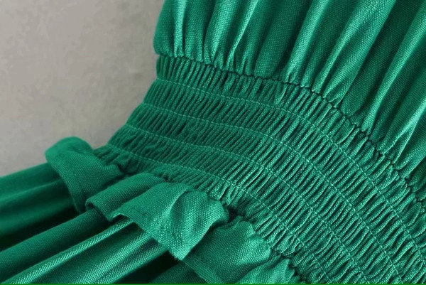 Salopeta de dama cu maneca scurta de culoare verde