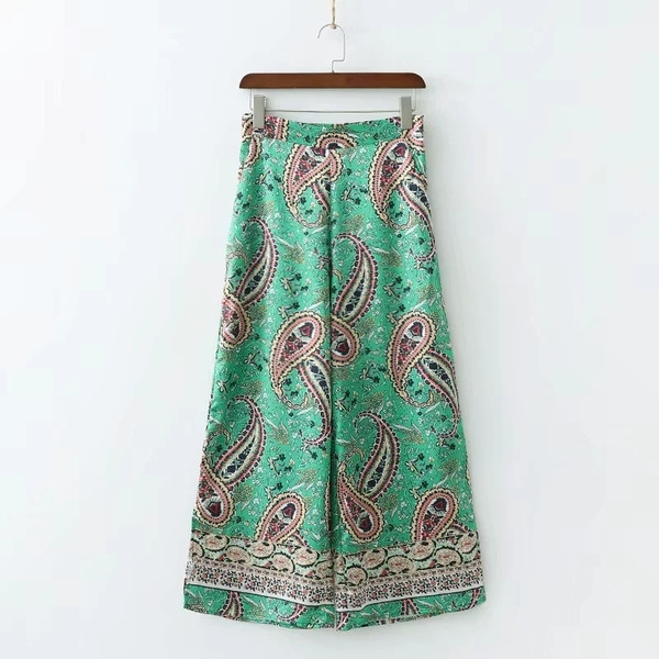 Pantaloni moderni de dama cu talie dreapta si inalta