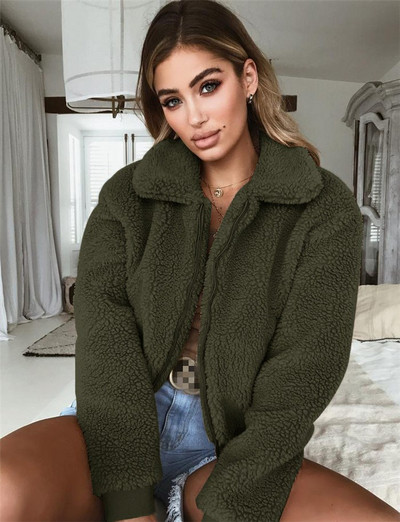 Modern női rövid kabát, hosszú ujjal és cipzárral több színben