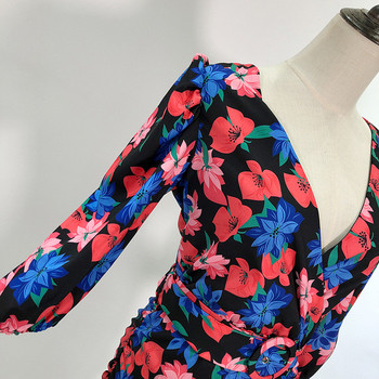 Rochie de dama cu decolteu in V, maneci 3/4 si curea