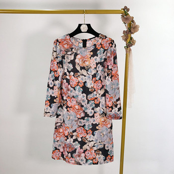 Virágmintás női hosszú ruha ovális nyakkivágással