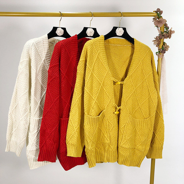 Női alkalmi mellény zsebekkel, három színben