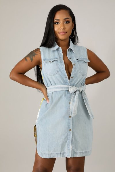 Rochie moderna de dama din denim cu cravate si guler clasic in albastru