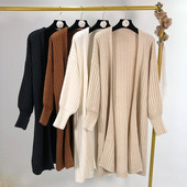 Vestă lungă fără închidere în patru culori