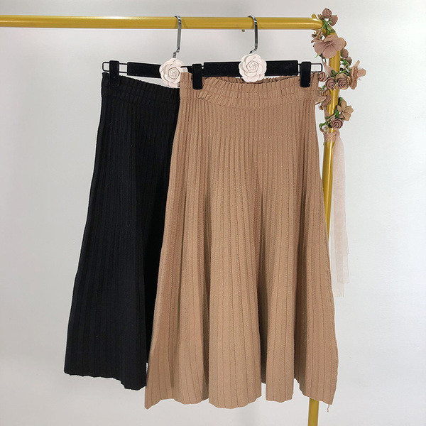 Női kötött rakott szoknya - két színben