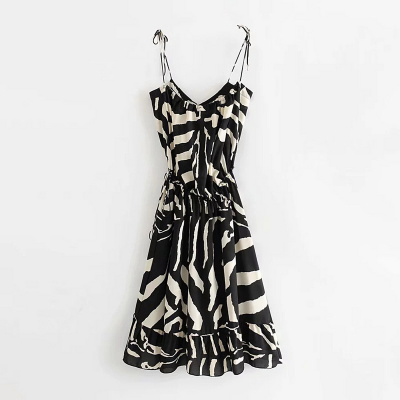 Vékony pántos női ruha állatmintával