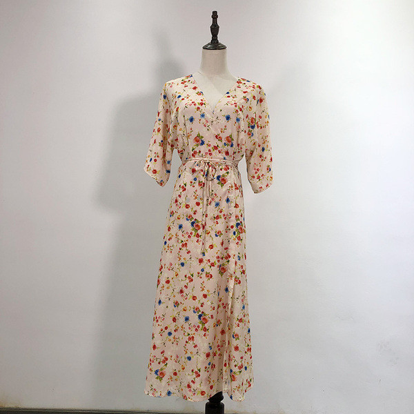 Rochie lunga cu maneci 3/4 si legaturi in talie